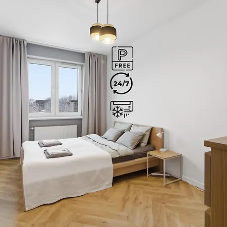 Modern 2-Room Apartment Near Tauron Arena & Expo, Ac, Free Parking-2